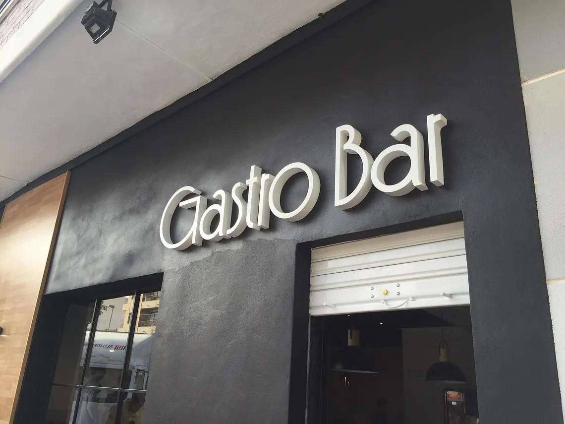 Rótulo GastroBar